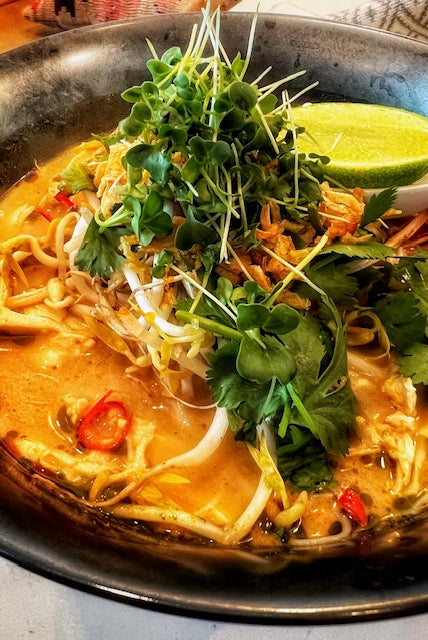 Chicken Laksa Rice Noodle Bowl