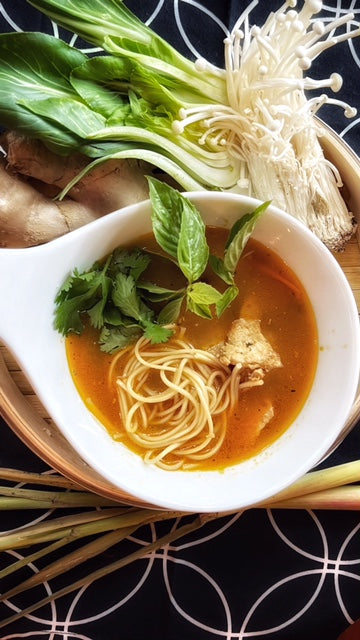 Thai Curry Chicken Noodle Vegetable Bowl